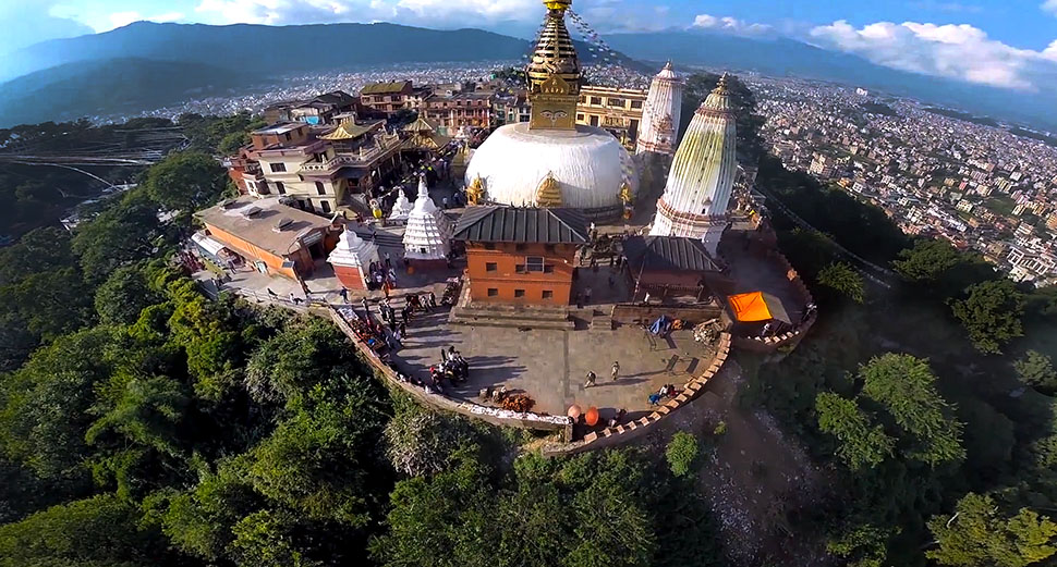 Apentempel luchtfoto