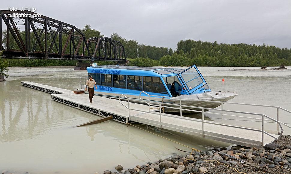 MV1A5192